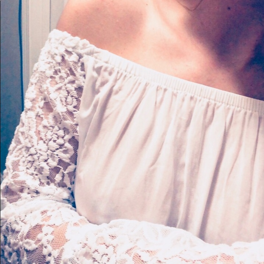 Lace off-the shoulder- boho shirt. NWT