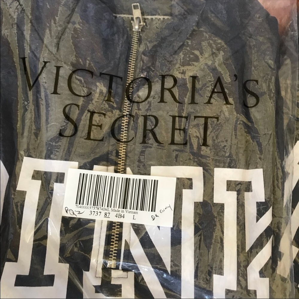 NIP VS PINK QUARTER ZIP PULLOVER SZ L DARK GREY - Picture 3 of 3
