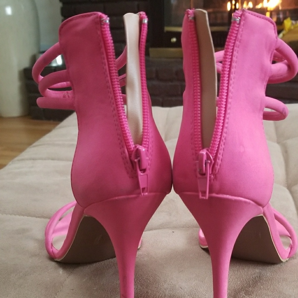 Shoes - Picture 3 of 3