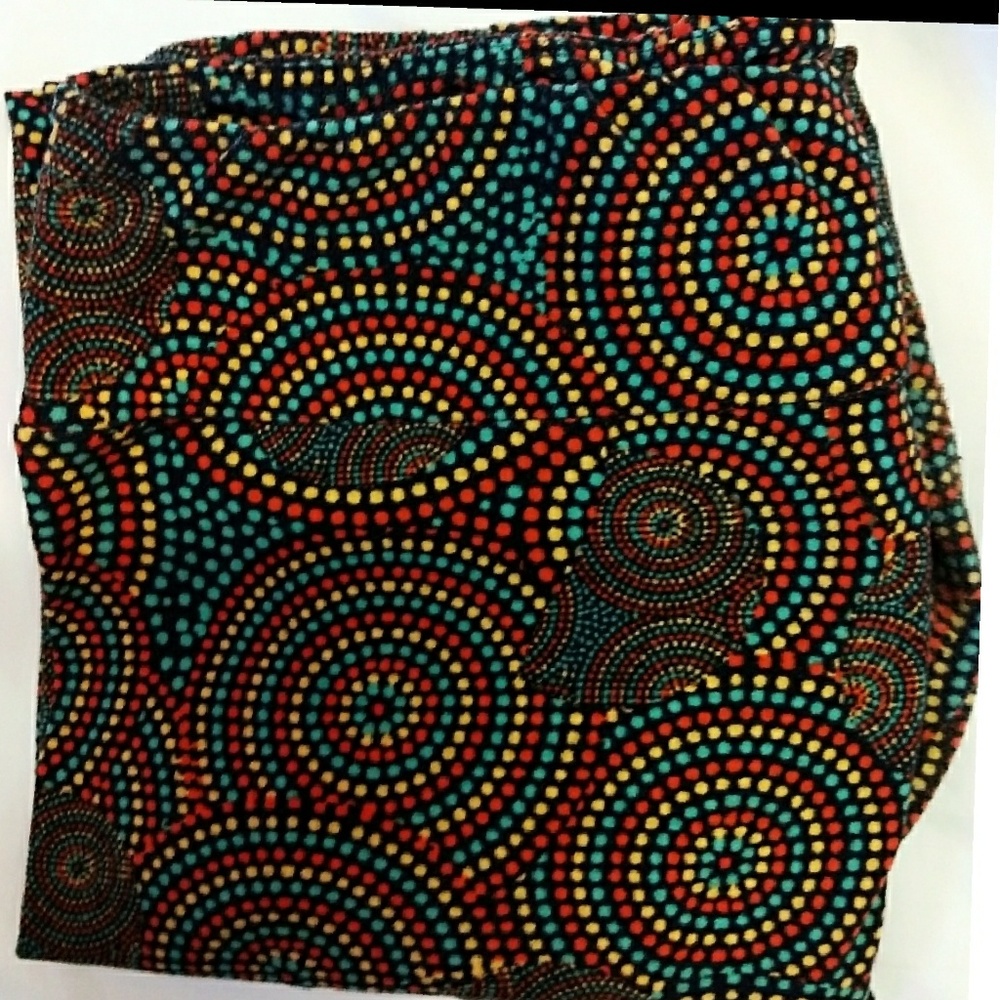 LulaRoe Tall & Curvy leggings