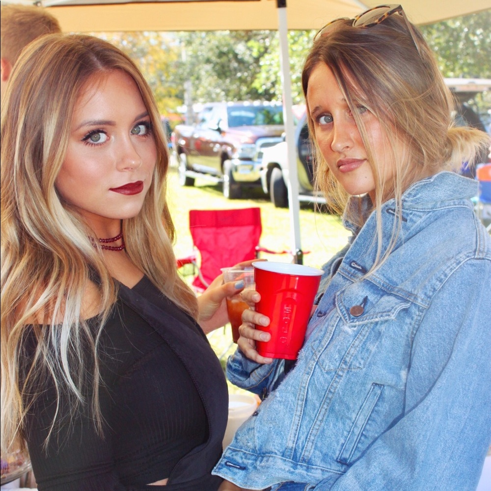 Meet your Posher, Ally