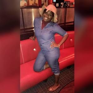 Meet your Posher, Dhakenia