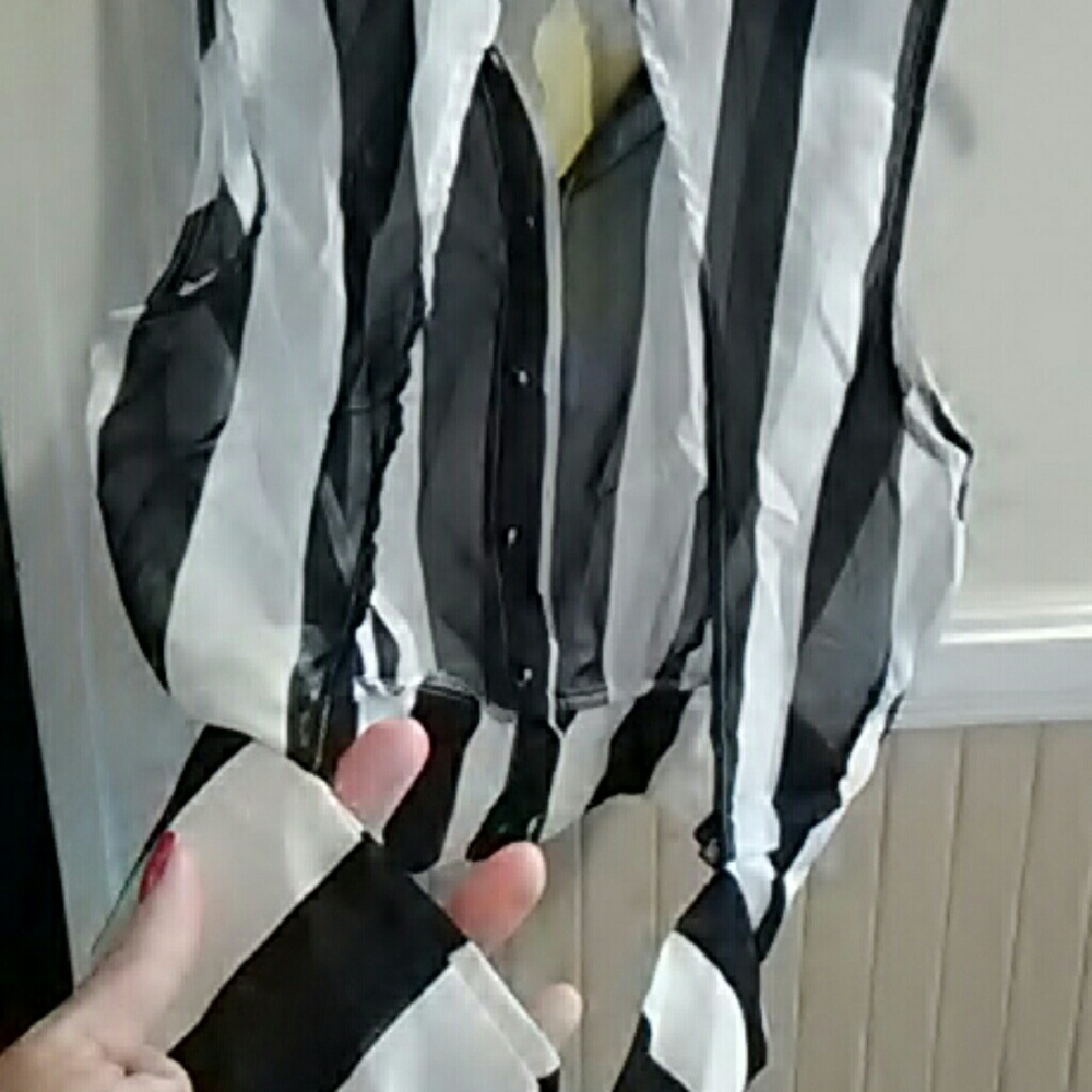 Blouse - Picture 5 of 5