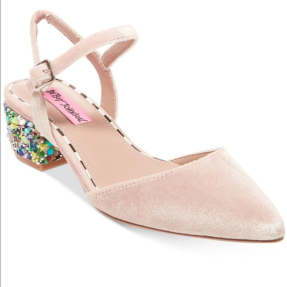 Betsey Johnson Shoes - Lena Velvet Block-Heel Pumps
