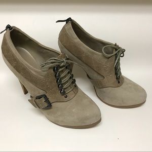 Guess Marciano shoe 4.5 inches heel