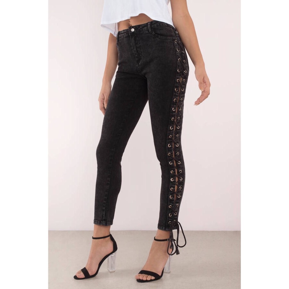 SIDE OF LACE BLACK BOYFRIEND JEANS - Picture 2 of 8