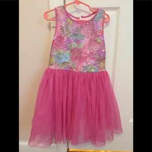 Girls size 6 Pippa and Julie dress