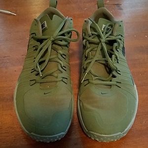 Green Nike Lunarlon Sneakers