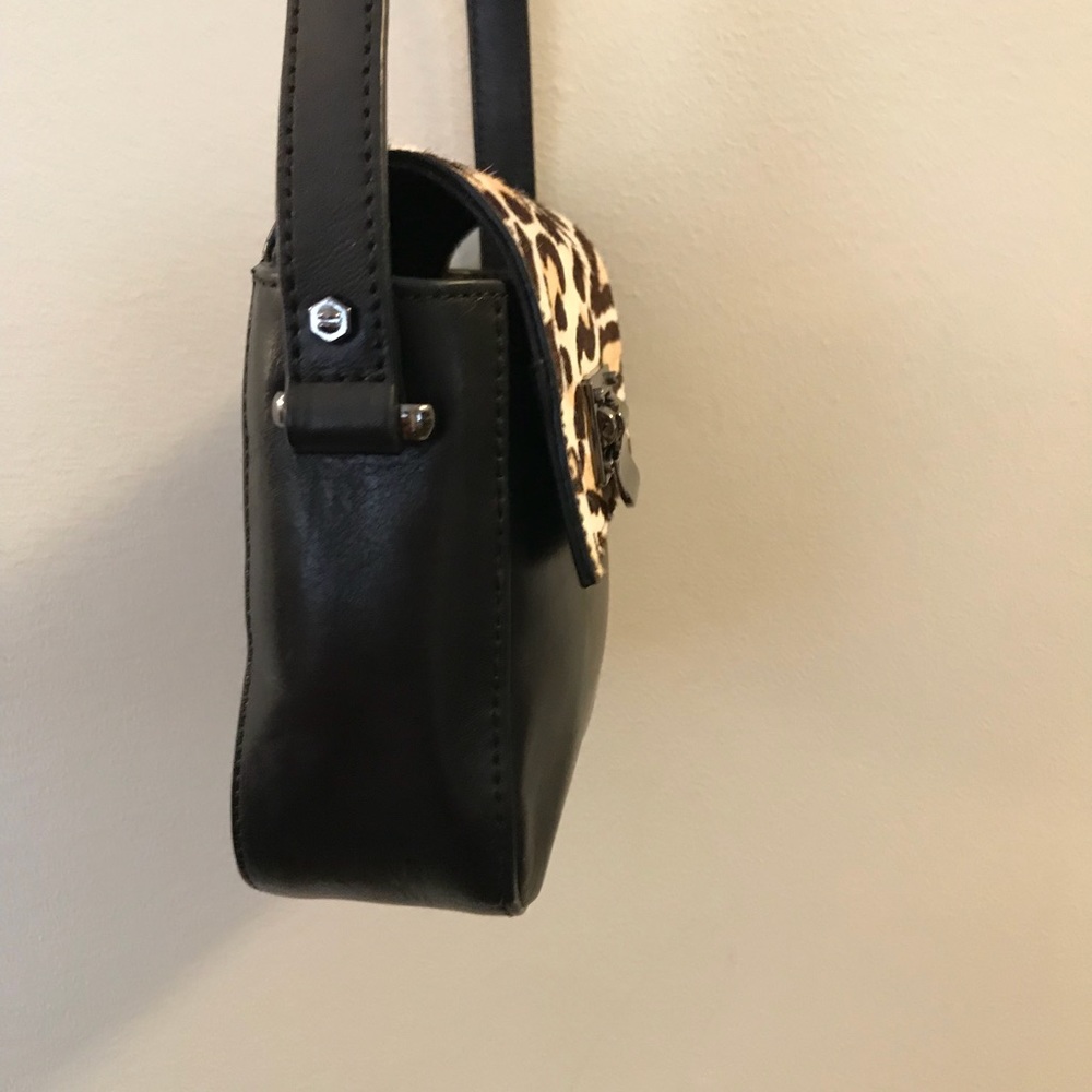 Animal print crossbody bag - Picture 3 of 8