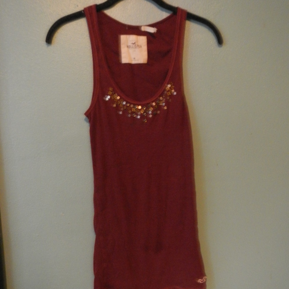Burgandy embellished Hollister Tank
