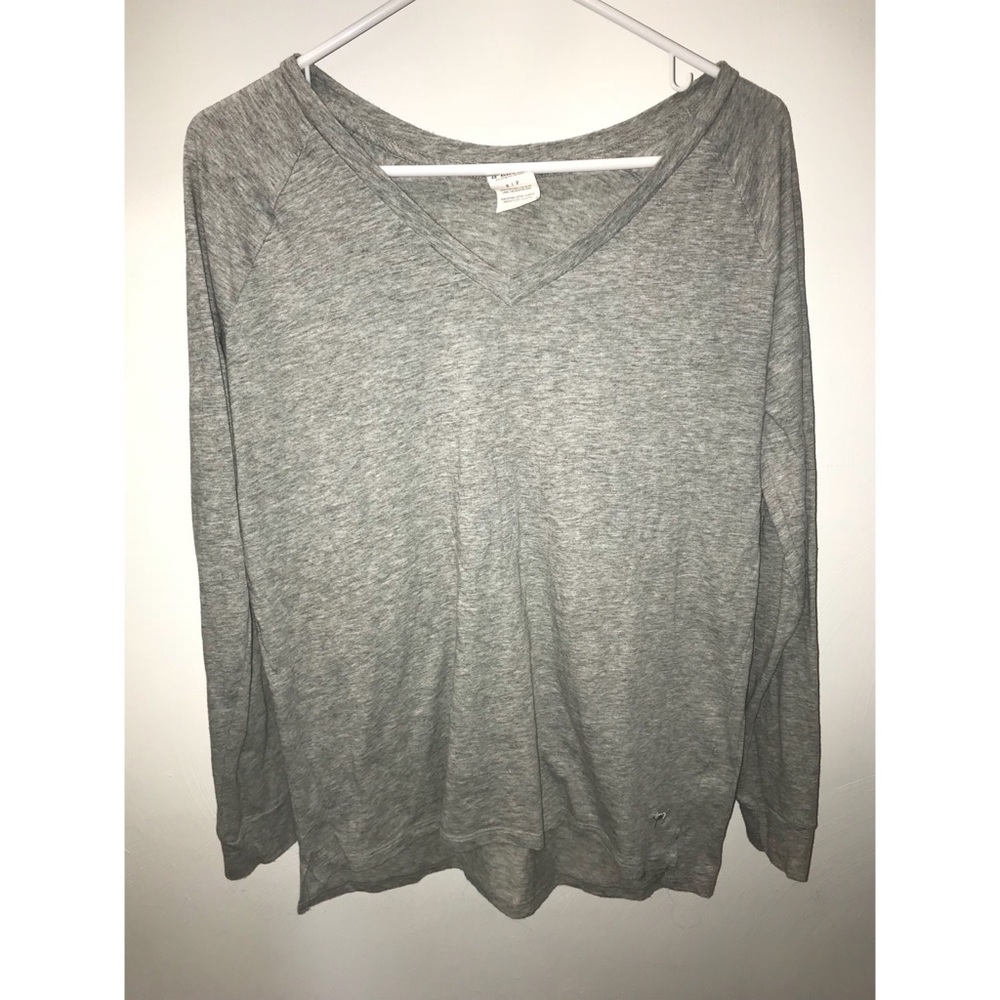 PINK Long Sleeve V-neck