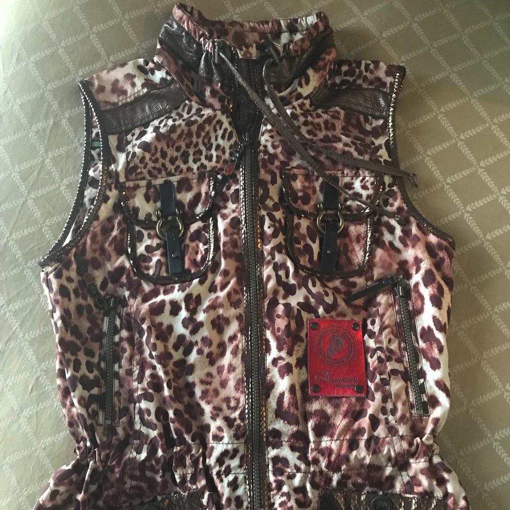 NWT Sportalm Vest leopard print Sz Med