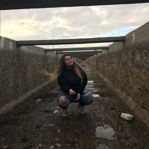 Meet your Posher, Julianna