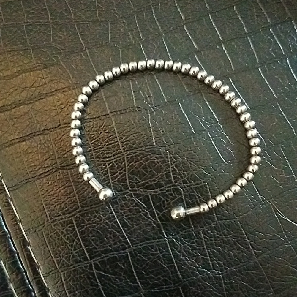 Small beaded childs bracelet