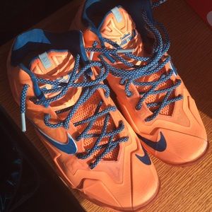 Lebron 11 atomic orange