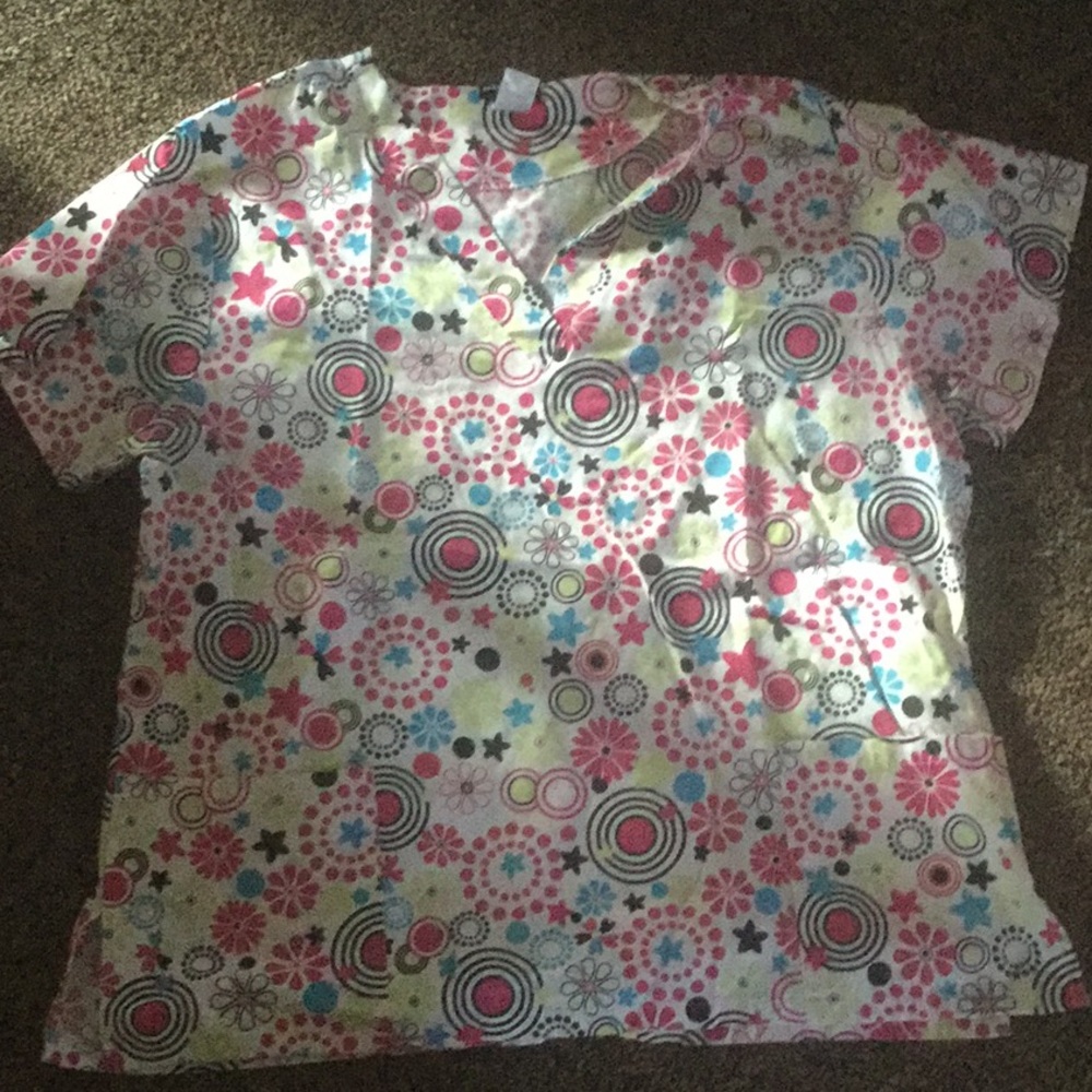 Scrub top