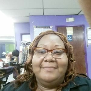 Meet your Posher, Carla