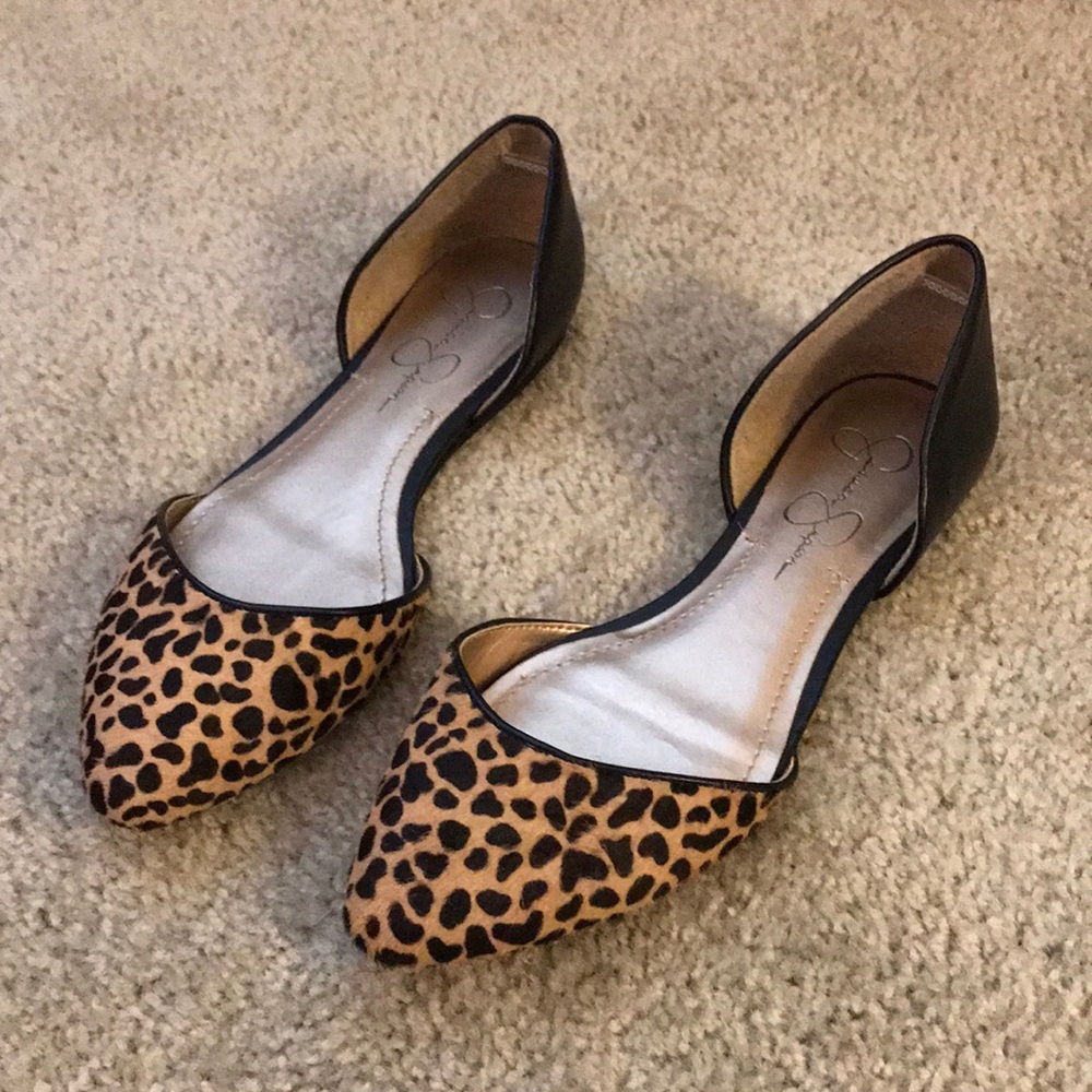 Jessica Simpson flats