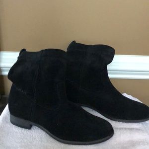 FRYE black suede ankle boots New