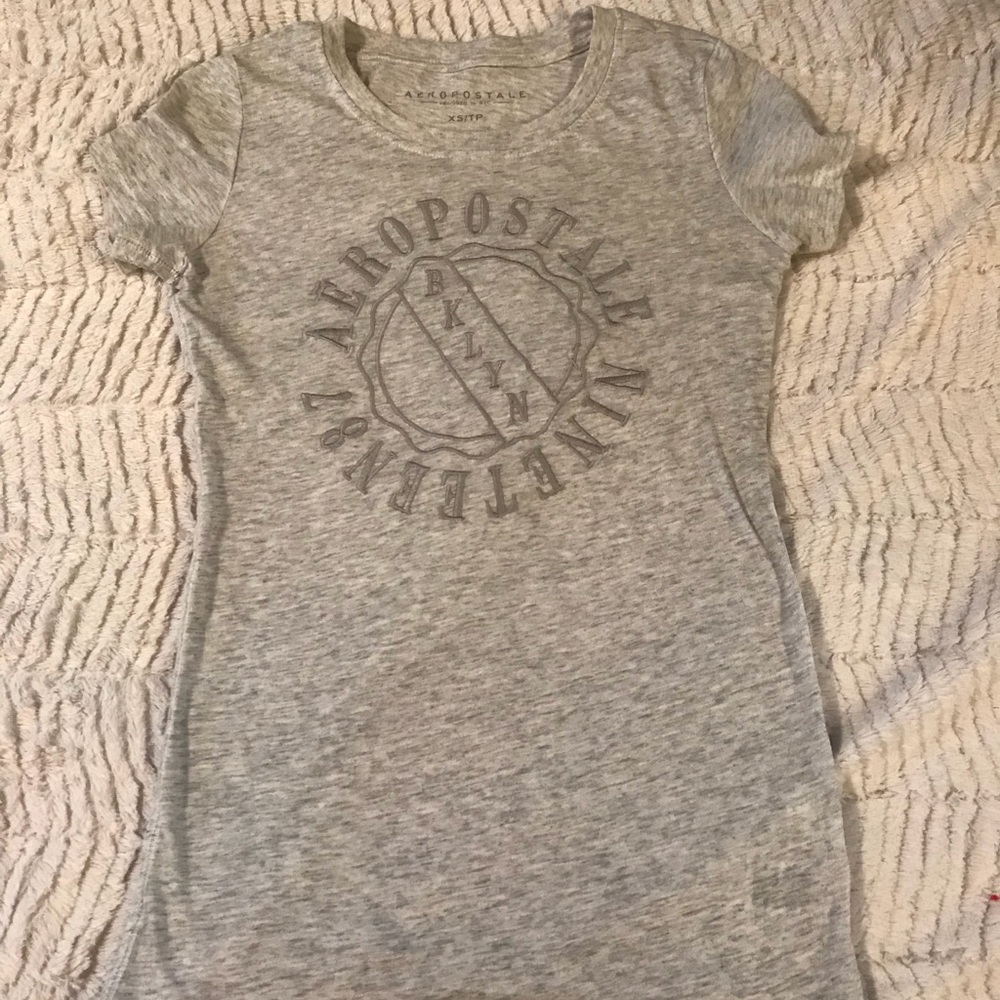 Aeropostale Gray Short Sleeve Shirt
