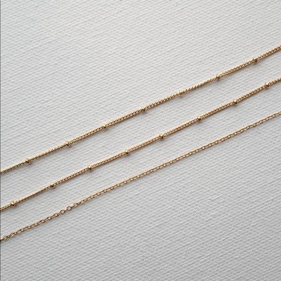 Brandy Melville Jewelry - amber layered choker