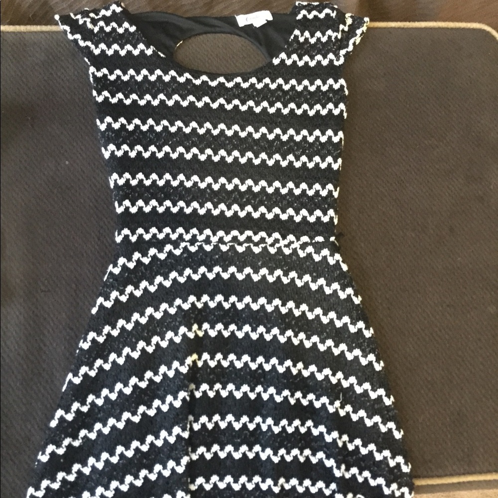 NWOT GIRLS DRESS