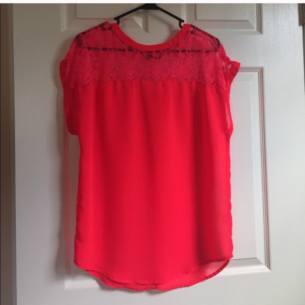 H&M top hot pink lace