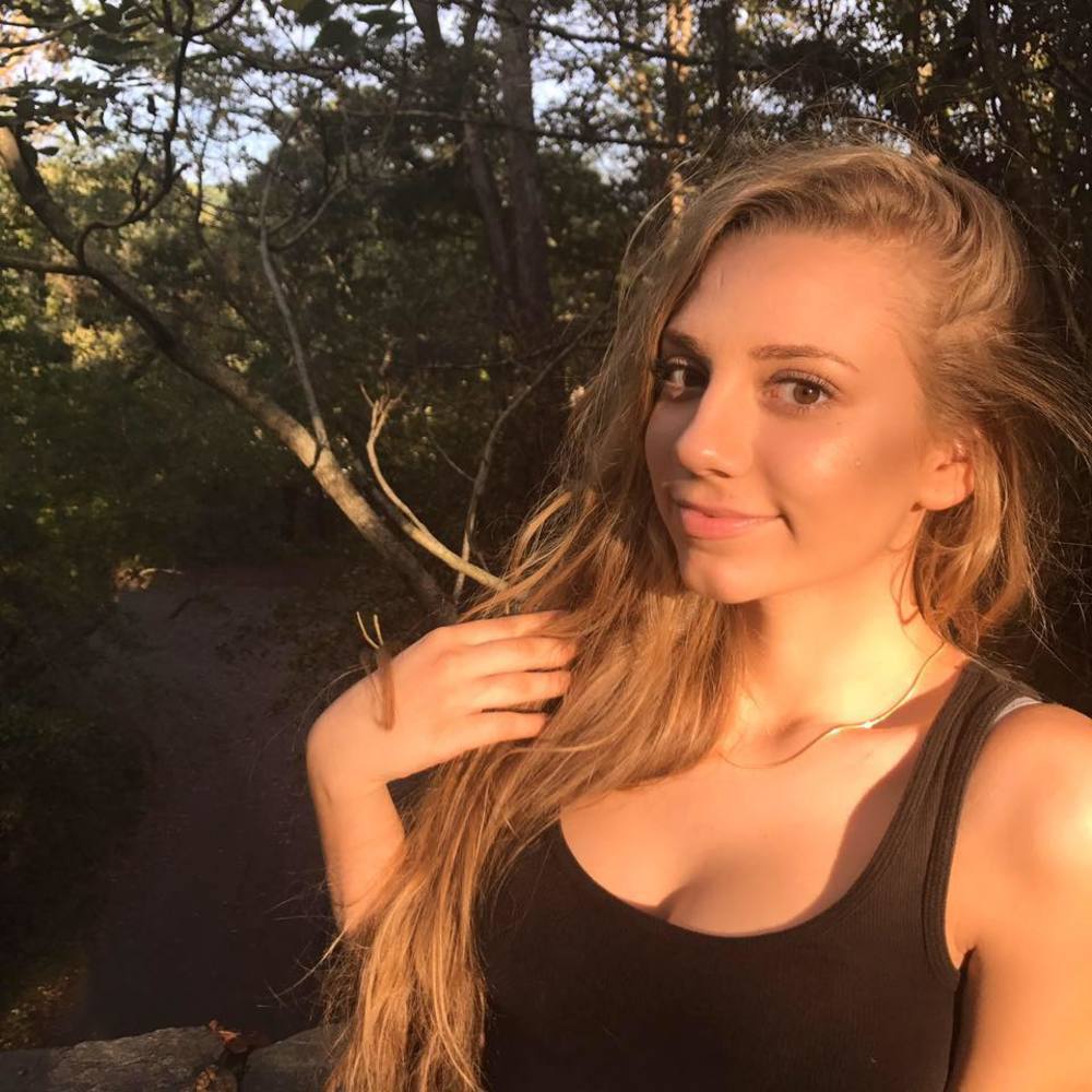 Meet your Posher, Kelsey