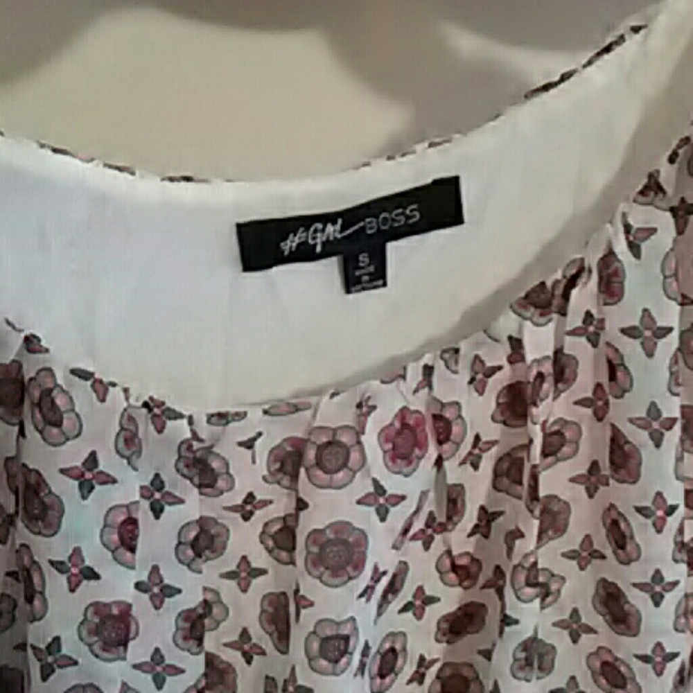 Blouse - Picture 2 of 5