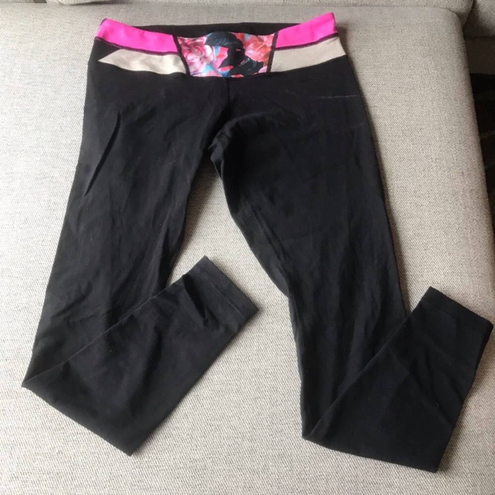 Lululemon leggings!