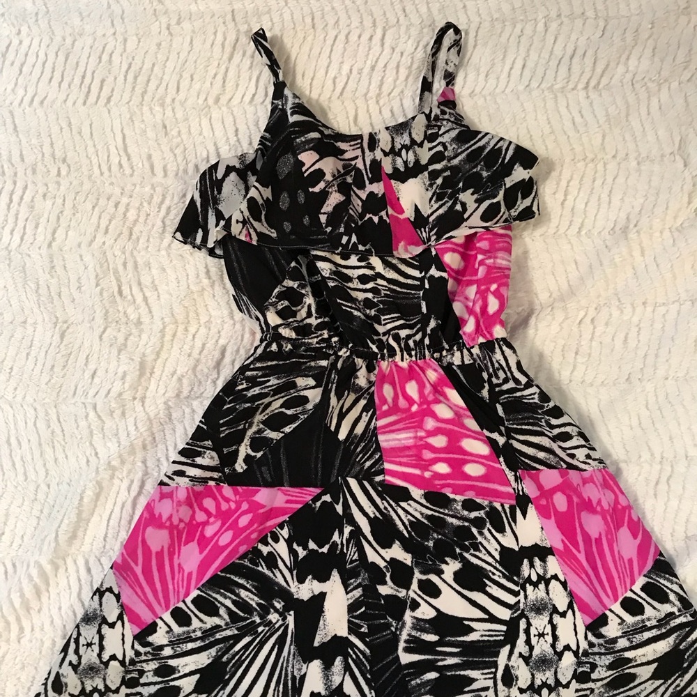 DKNY Girls Ruffle Patterned Dress