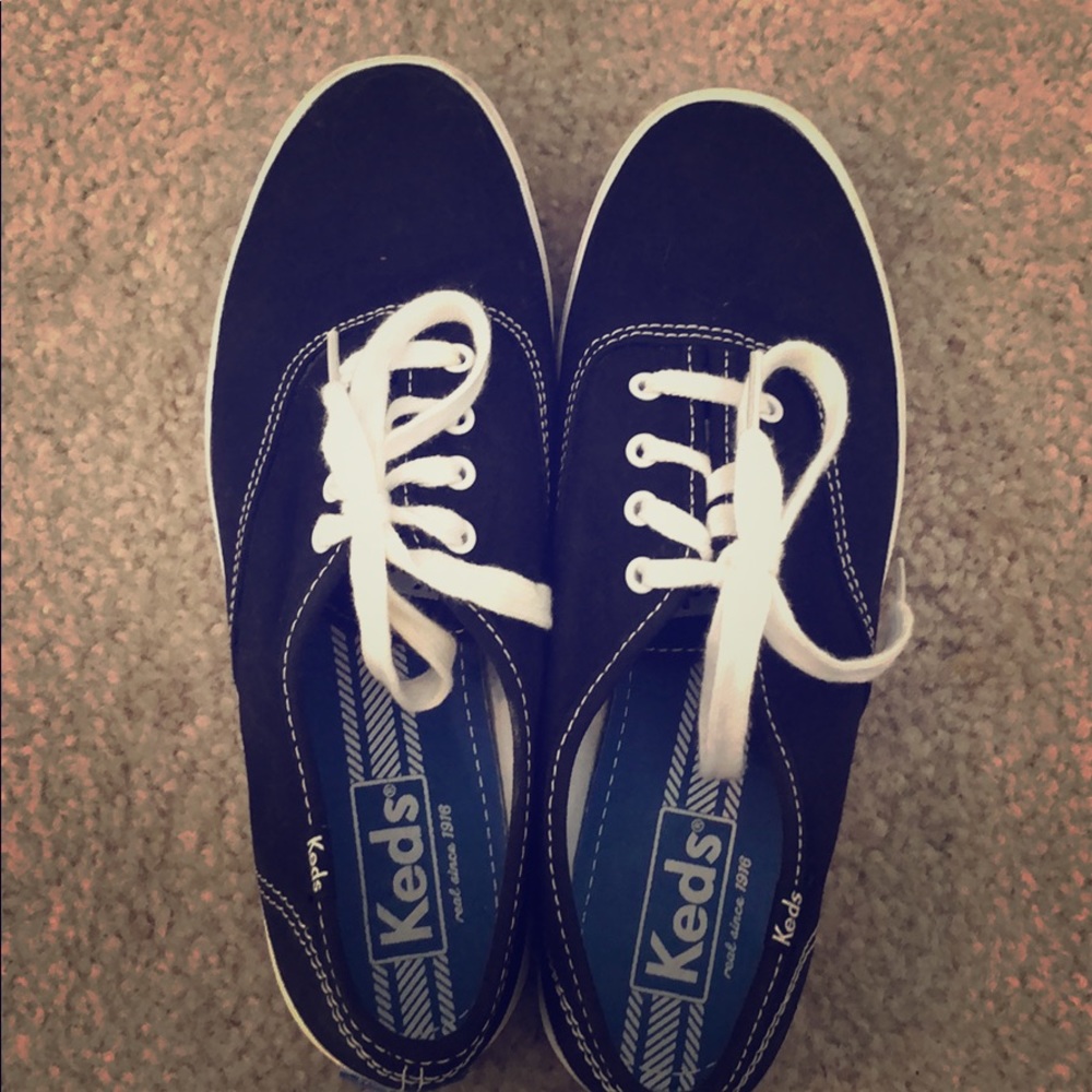Black Keds