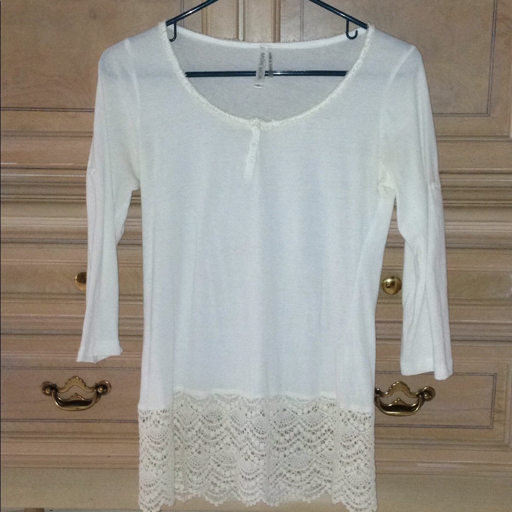 Cream colored shirt size S