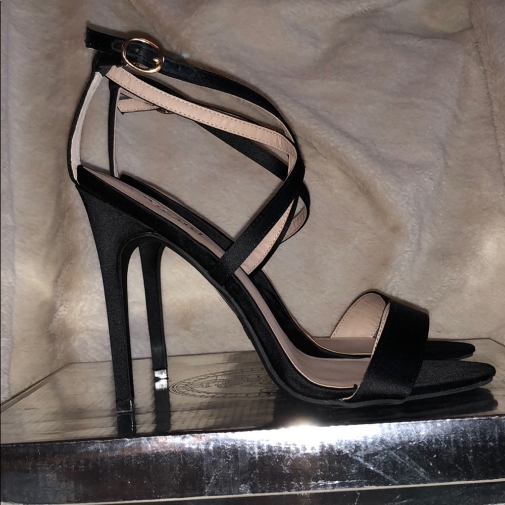 Black sandals