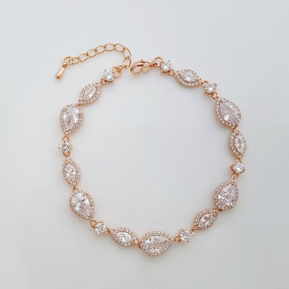 Gorgeous Rose Gold bridal bracelet - Picture 2 of 3