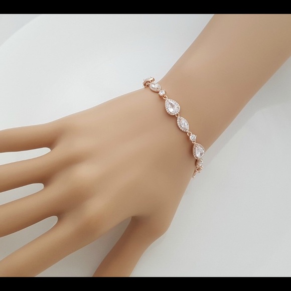 Gorgeous Rose Gold bridal bracelet - Picture 3 of 3