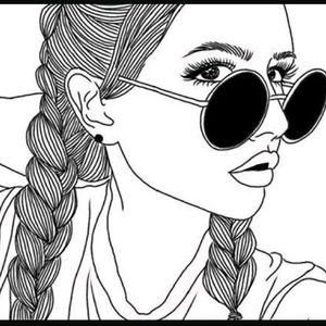 Meet your Posher, Adria