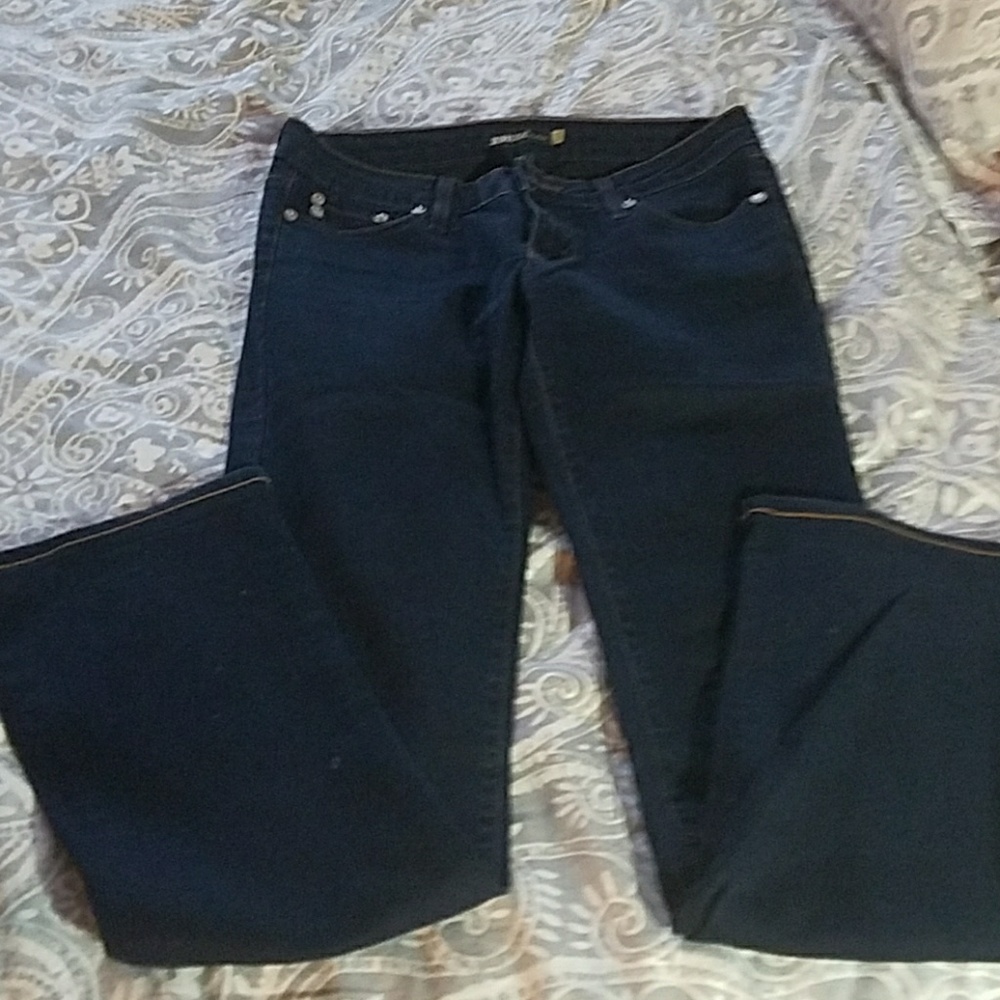 Dark blue jeans.