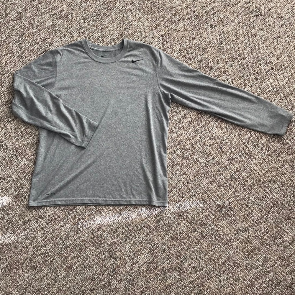 Nike - Performance Shirt