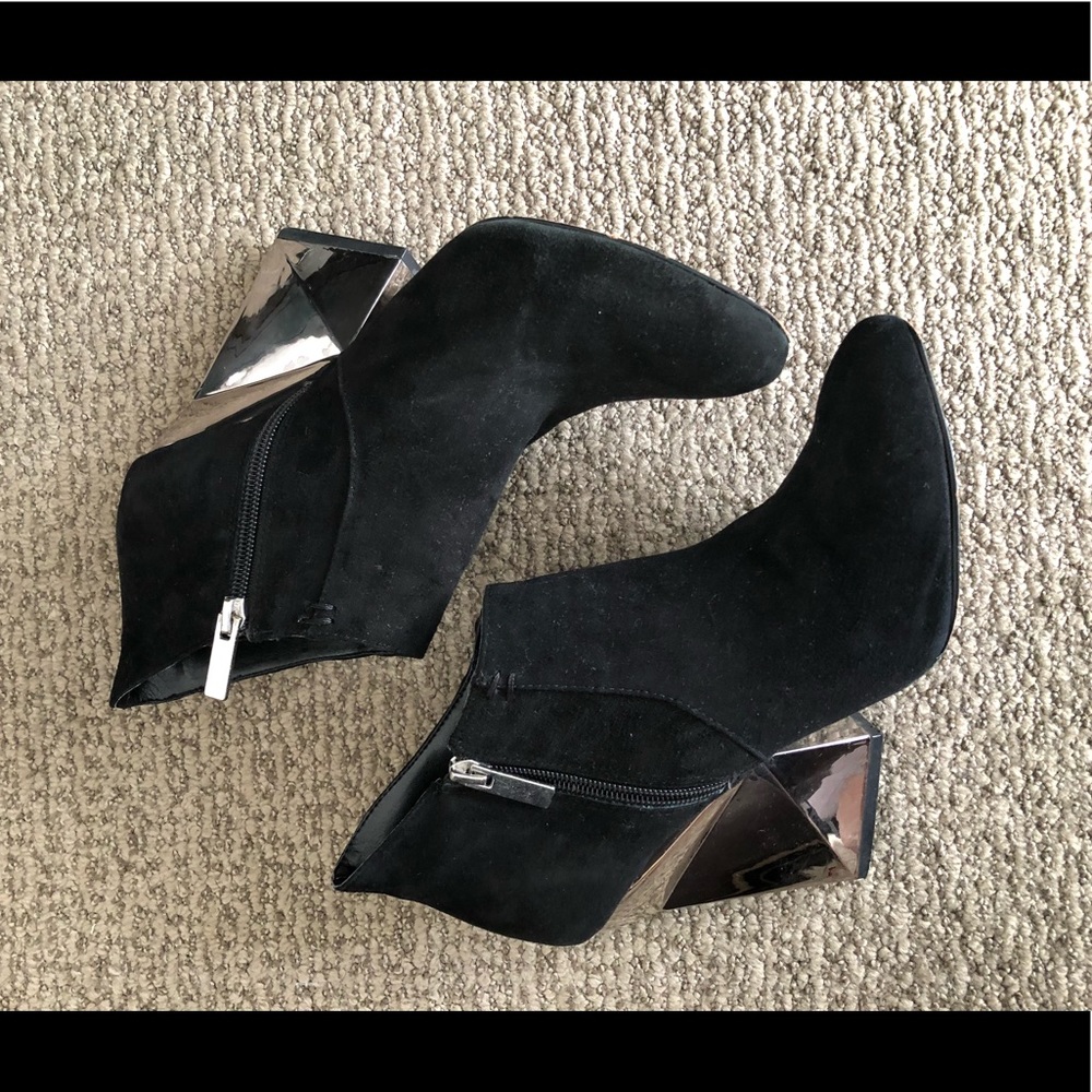 Dolce Vita booties