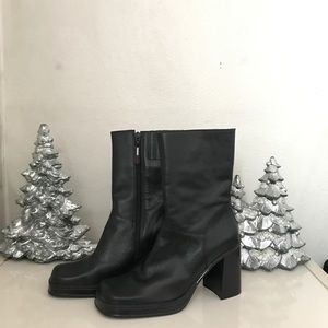 Tommy Hilfiger leather boots