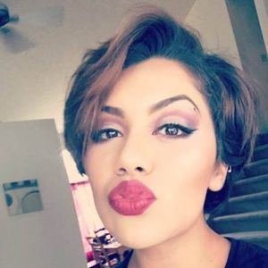 Meet your Posher, Bianca
