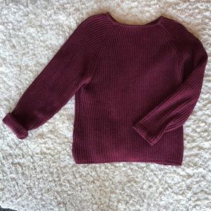 Maroon sweater