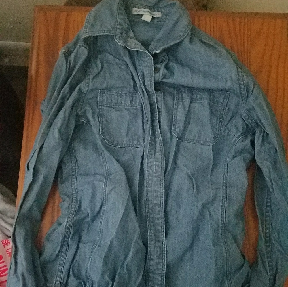 Tops - Picture 4 of 4