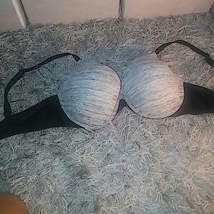 Pink bra 36D
