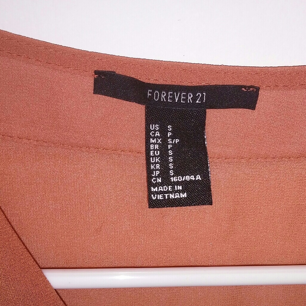 Blouse - Picture 3 of 3