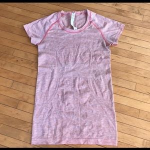 Size 4 lulu lemon rare light pink