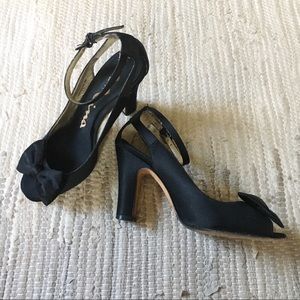🌿SOLD🌿 Nina bow peep pumps