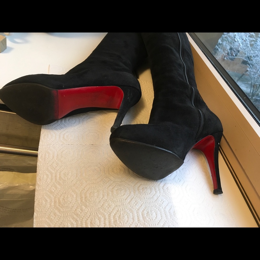 LOUBOUTIN Black Suede boots Sz 37 - Picture 8 of 8