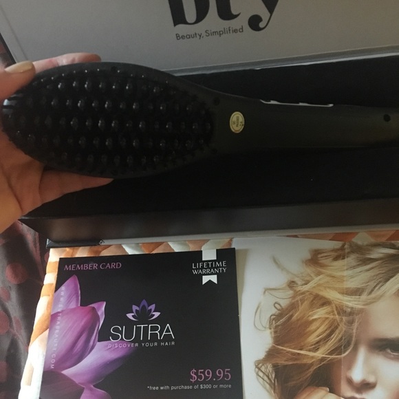 Sutra ionic heat brush used once. - Picture 2 of 6